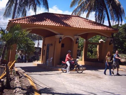 Costambar 9